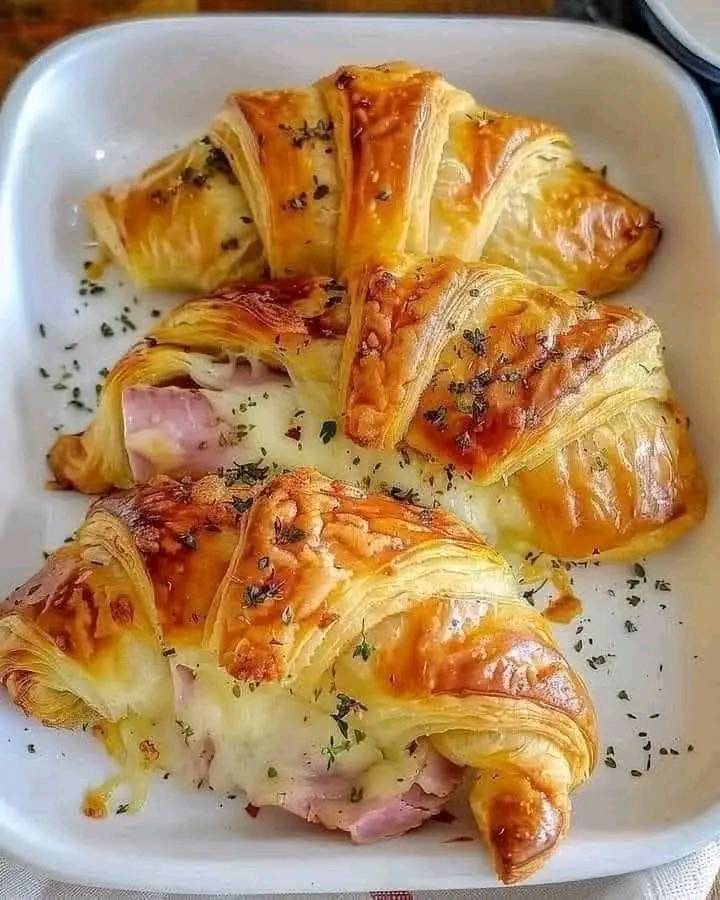 ham cheese melt on croisant
